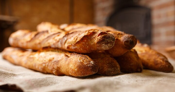 loaf, bakery, preparation, fresh bread, baker, meal, nourishment, baguette, dough, flour, craft, authentic, rye bread, wheat bread, to bake, biological, bakery, baguette, baguette, baguette, baguette, baguette