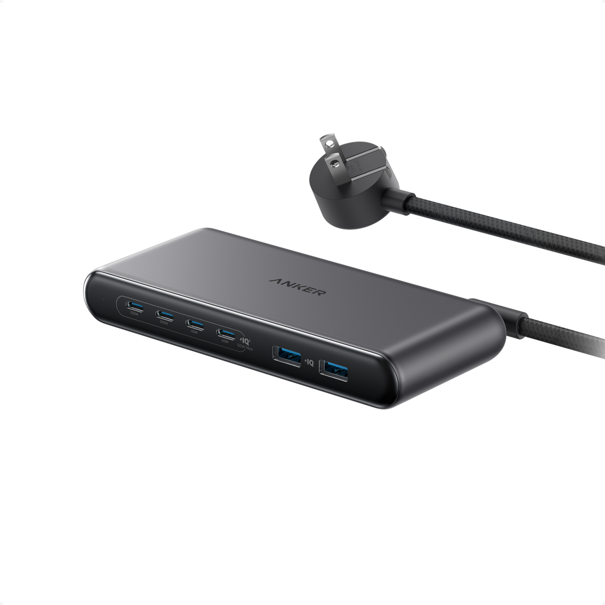 Anker公式サイトの製品画像。Travel Charging Station（6-in-1 150W）本体と、USB-C×4・USB-A×2のポート構成、折りたたみプラグが見える引きのカット